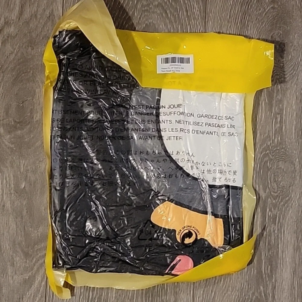 Penguin Cozy Blanket Throw NEW